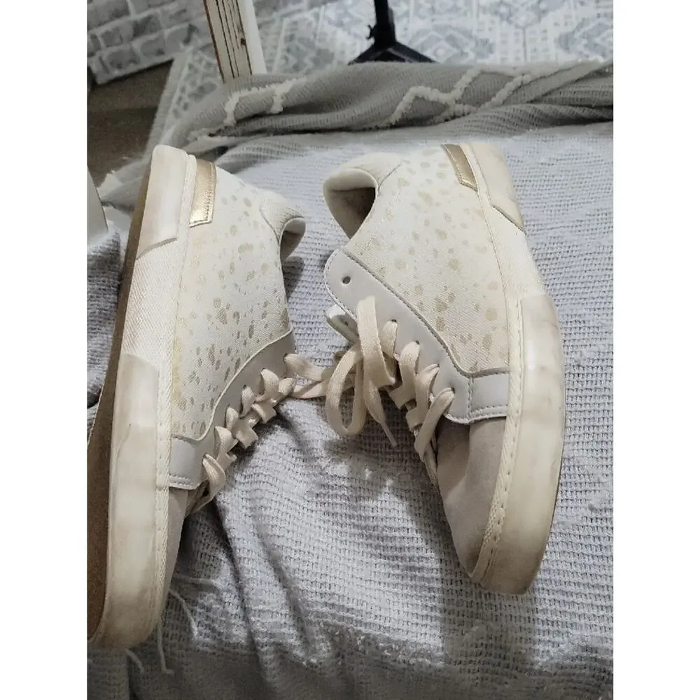 a new day Cream Leopard Accent Lace-Up Sneakers Women's Sz 10